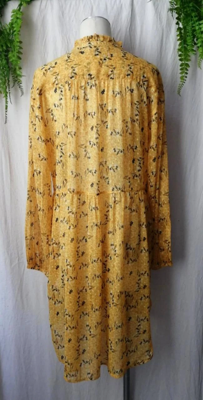 Cream textured voile floral print ruffled collar ochre shirt dress – photo 5